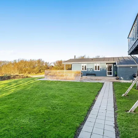 Feriehus Beautiful With A Lovely View Of The Fjord And The Sea